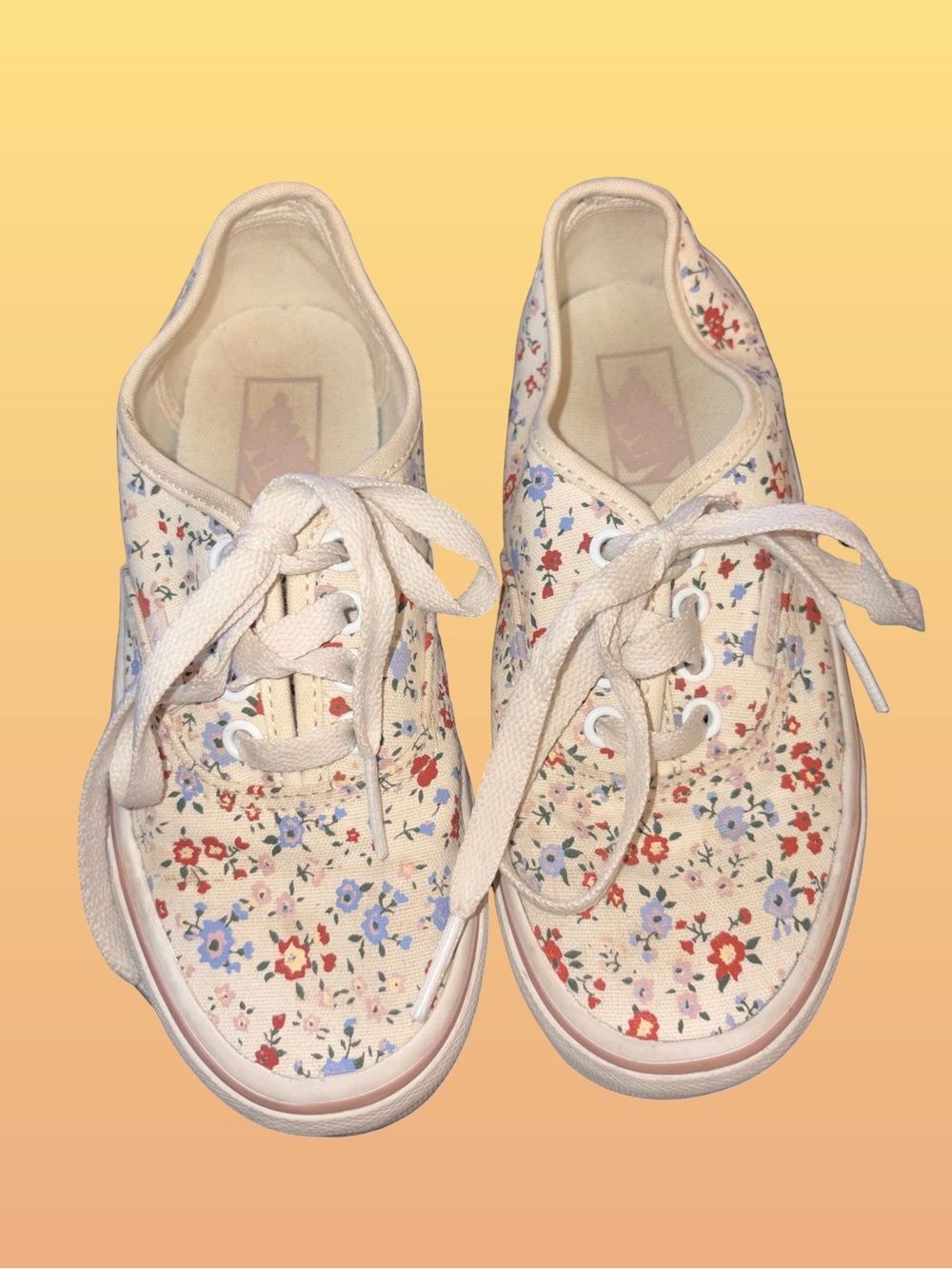Vans Girls Floral Canvas Lace-Up Sneakers - Cream with Red & Blue Flowers